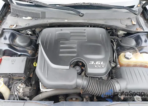 2012 Chrysler 300 Limited из США, поврежденный, VIN 2C3CCACGXCH224111